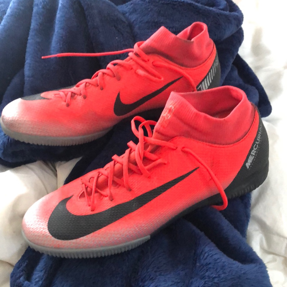 Nike Mercurial CR7 Indoor Soccer Shoes